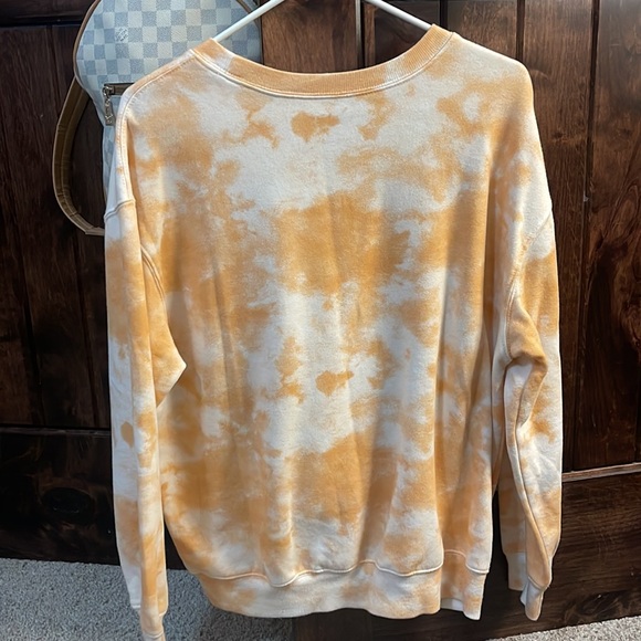 Womens Graphic Crewneck - Picture 2 of 3